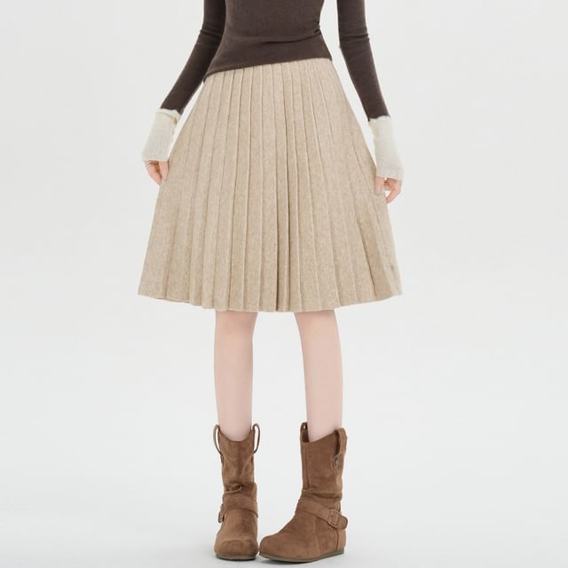 Dragan Pulse-Mid Rise Plain Knit Pleated Skirt
