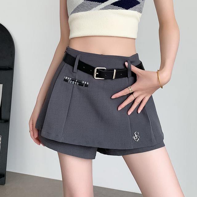 Dragan Pulse-Mid rise Plain Mini Skort