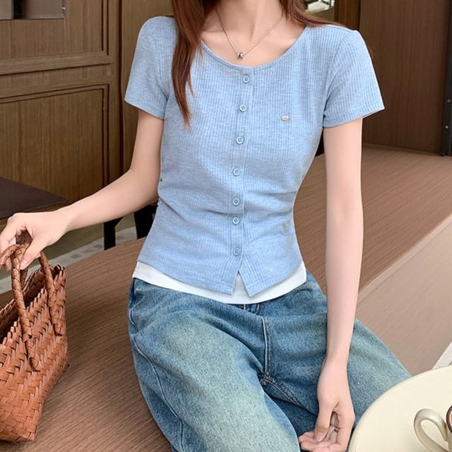 Dragan Pulse-Mock Two-Piece Short-Sleeve Button-Up Plain Knit Top