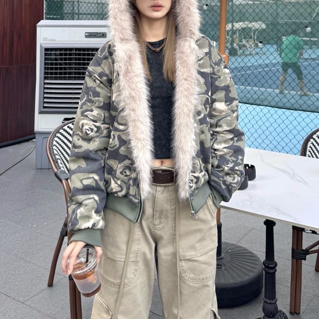 Dreamkura-Fluffy Hooded Camouflage Zip Jacket