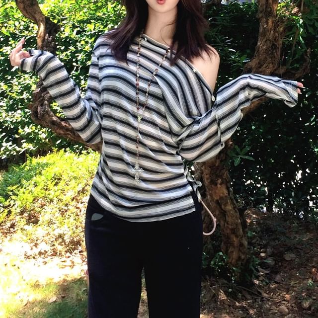 Dreamkura-Long-Sleeve One-Shoulder Striped T-Shirt