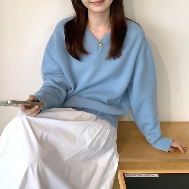 Dreamkura-V-Neck Plain Sweater