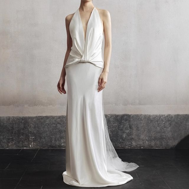 DreesHouse-Halter-Neck Plain Knotted Mermaid Evening Gown