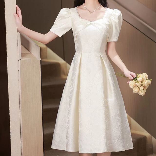 DreesHouse-Short-Sleeve Square Neck Plain A-Line Evening Gown