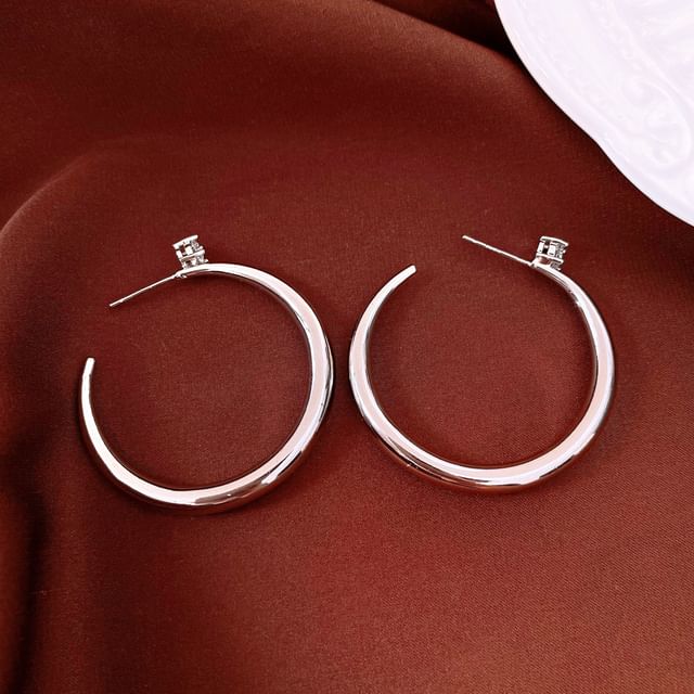 DREN-Polished Alloy Open Hoop Earring