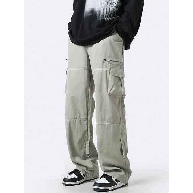 DuckleBeam-Mid Rise Plain Panel Straight Leg Cargo Pants