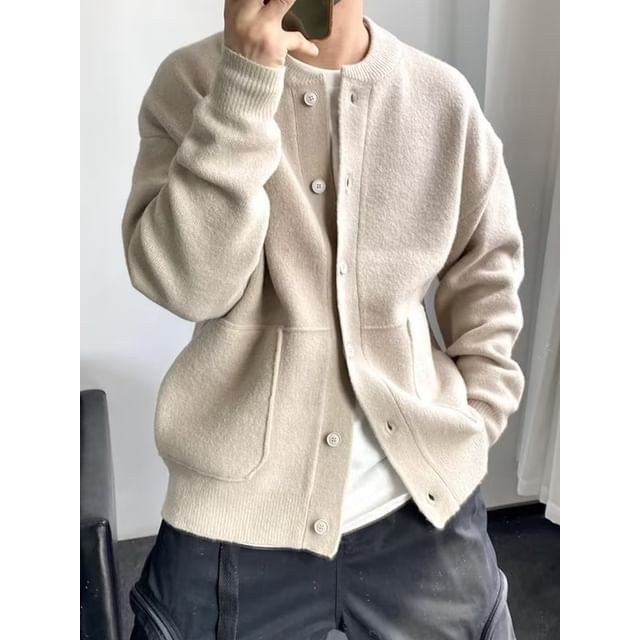 DuckleBeam-Round Neck Plain Cardigan
