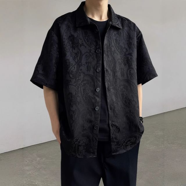 DuckleBeam-Short-Sleeve Jacquard Plain Shirt