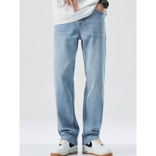Dukakis-Mid Rise Washed Straight Leg Jeans