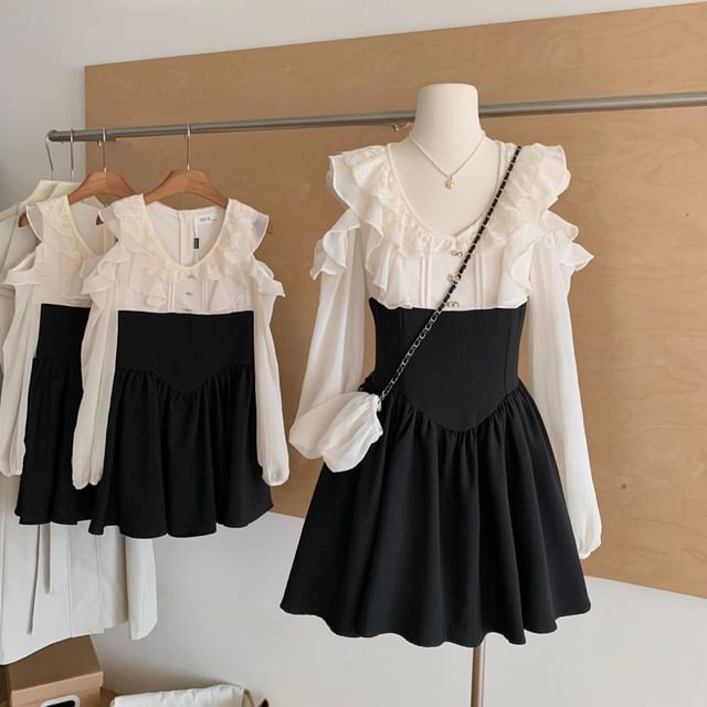 Dute-Long-Sleeve V-Neck Cold-Shoulder Two Tone Ruffle Trim Mini A-Line Dress