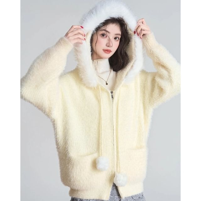 Dute-V-Neck Fluffy Trim Hooded Cardigan