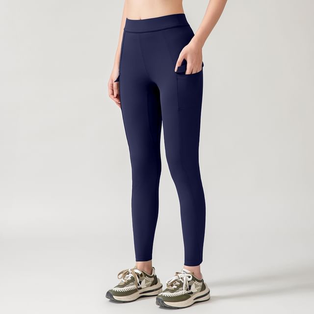 Engiko-High Waist Plain Pocket Yoga Pants