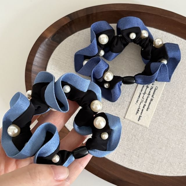 enthice-Faux Pearl Ruffle Scrunchie