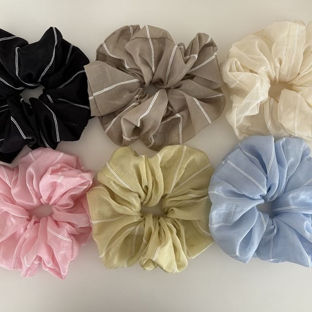 enthice-Striped Scrunchie