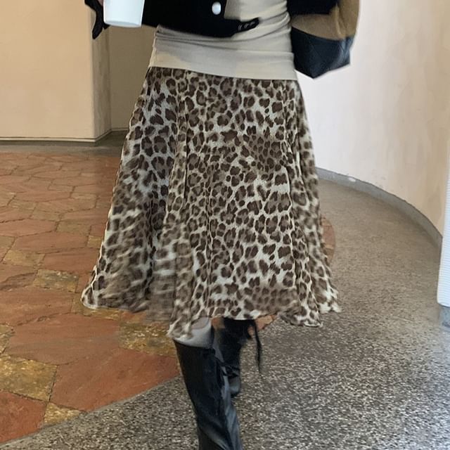 Essere-High Waist Leopard Print Midi A-Line Skirt