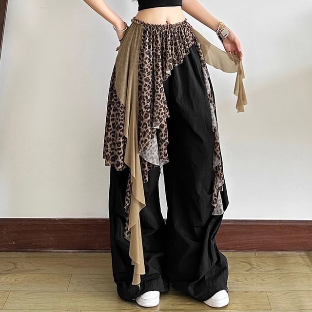 Essere-Low Rise Leopard Print Asymmetrical Mini Skirt