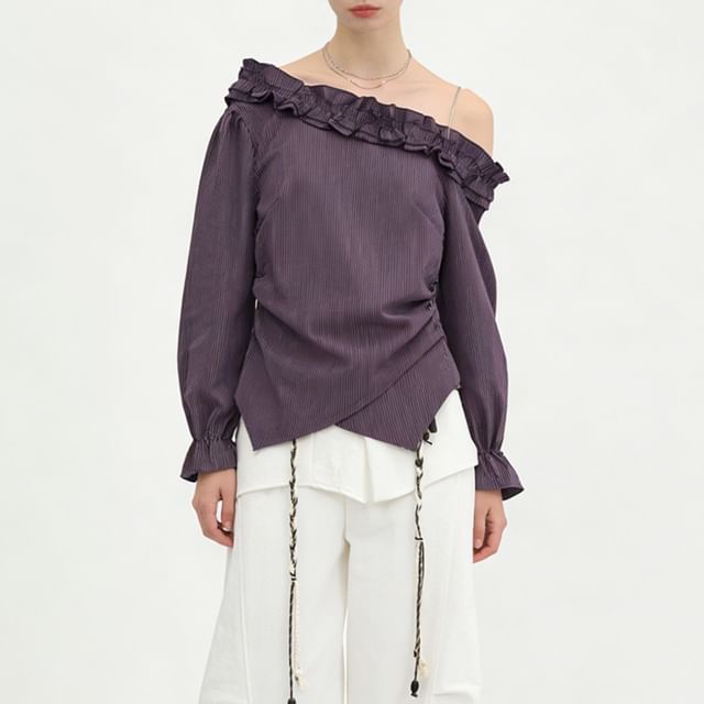 ever after-Long sleeve Off-Shoulder Ruffled Striped Blouse