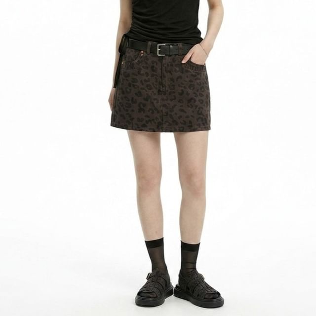 ever after-Mid Rise Leopard Print Mini A-Line Skirt