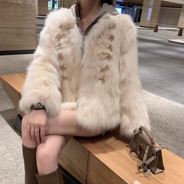 Everose-Fluffy Buttoned Crop Jacket