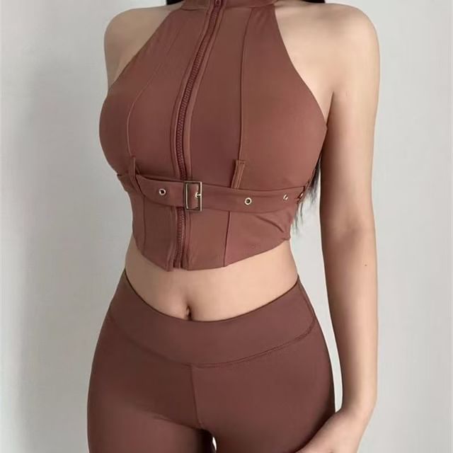 Everose-Halter Plain Padded Crop Zip Slim Fit Tank Top