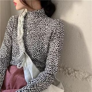 Everose-Long-Sleeve Mock Neck Leopard Print Slim Fit Tee