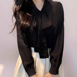 Everose-Long-Sleeve Tie-Neck Glitter Blouse