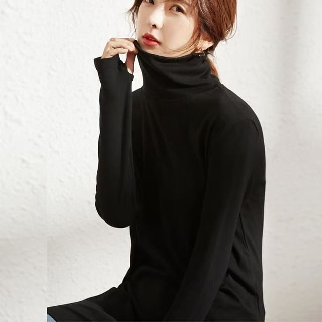 Everose-Long-Sleeve Turtleneck Plain Top