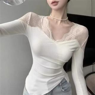 Everose-Long-Sleeve V-Neck Plain Lace Panel Top