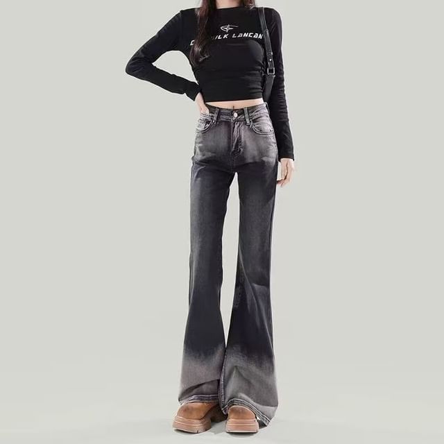 Everose-Mid Rise Gradient Flared Jeans
