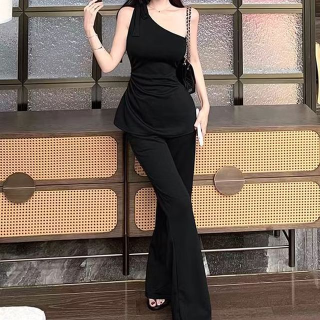 Everose-Set One-Shoulder Plain Shirred Top High Waist Bootcut Pants