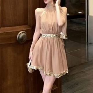 Everose-Sleeveless Tie-Neck Sequin Panel Mini A-Line Dress