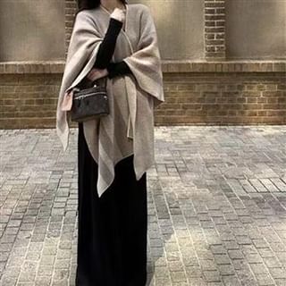 Everose-Striped Cape