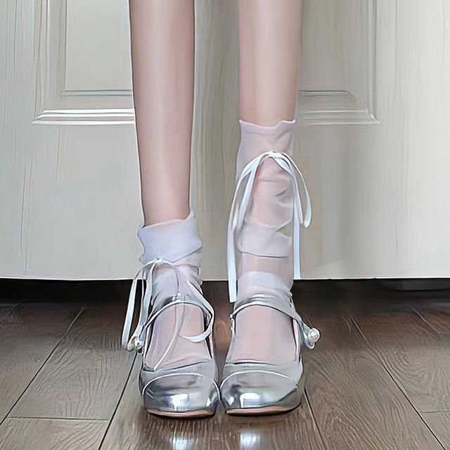 Evora-Ribbon Mesh Slouchy Socks