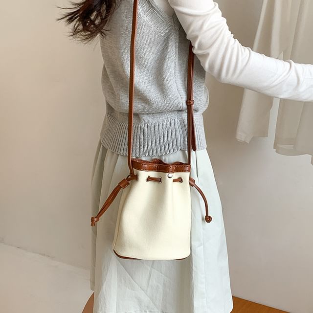 FAYLE-Canvas Drawstring Plain Bucket Bag