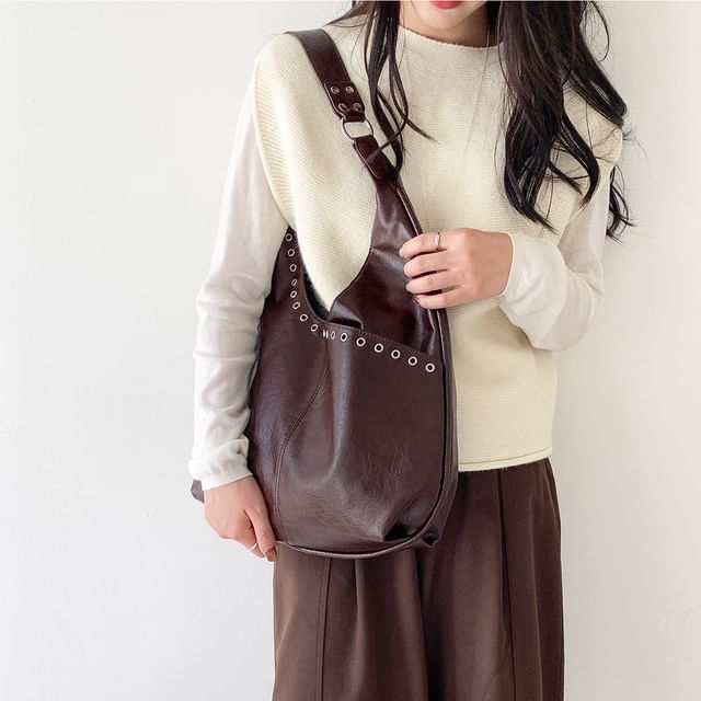 FAYLE-Grommet Panel Shoulder Bag