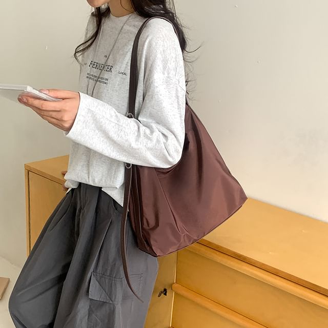 FAYLE-Nylon Plain Zip Shoulder Bag