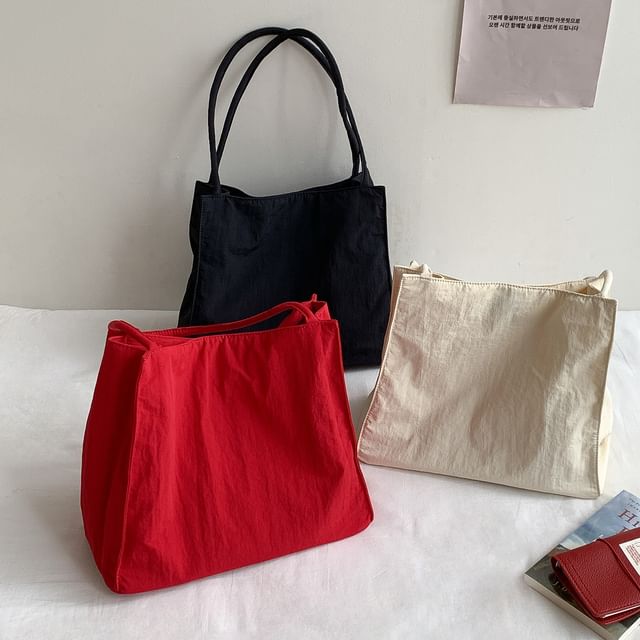 FAYLE-Plain Nylon Tote Bag