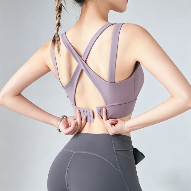 femmal-Plain Sports Bra