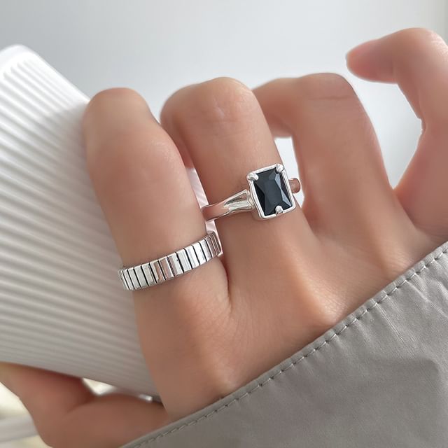 Fireflicka-Gemstone Ring