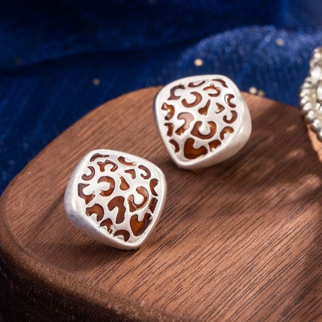 Forainer-Leopard Cutout Alloy Stud Earring