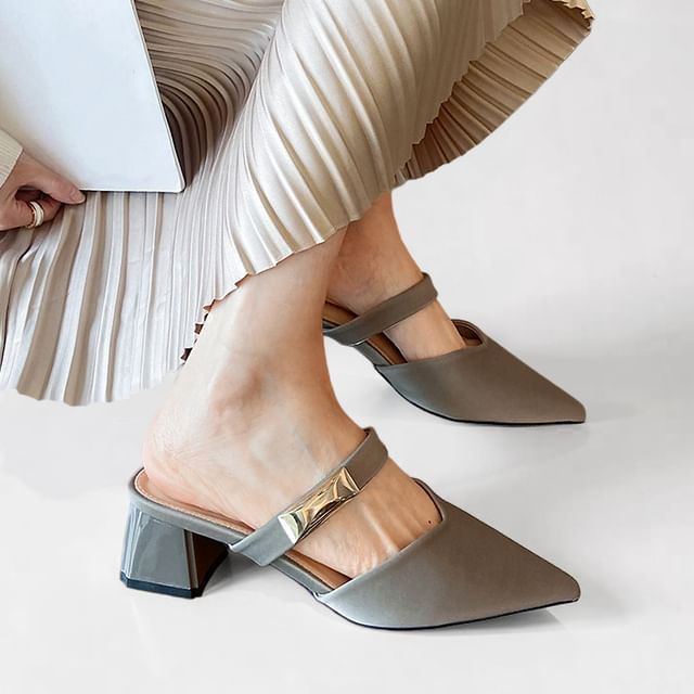 FRAISO-Pointed Toe Block Heel Mary Jane Mules