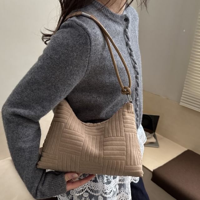 Fran San-Plain Textured Shoulder Bag