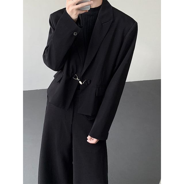 Freehop-Clasped Plain Crop Blazer