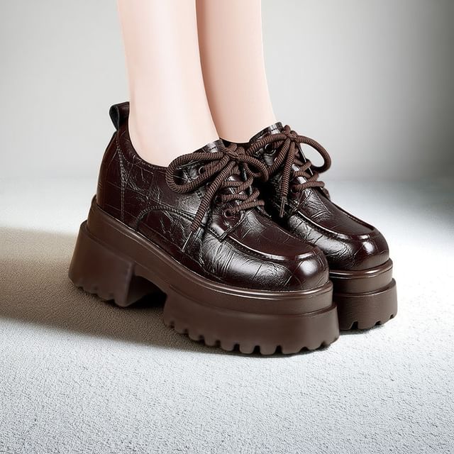 Freesia-Faux Leather Platform Lace-Up Shoes