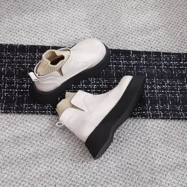 Freesia-Platform Panel Knit Short Boots