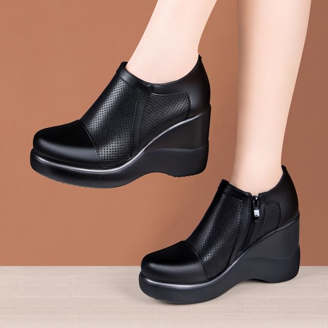 Freesia-Platform Panel Wedge Ankle Boots