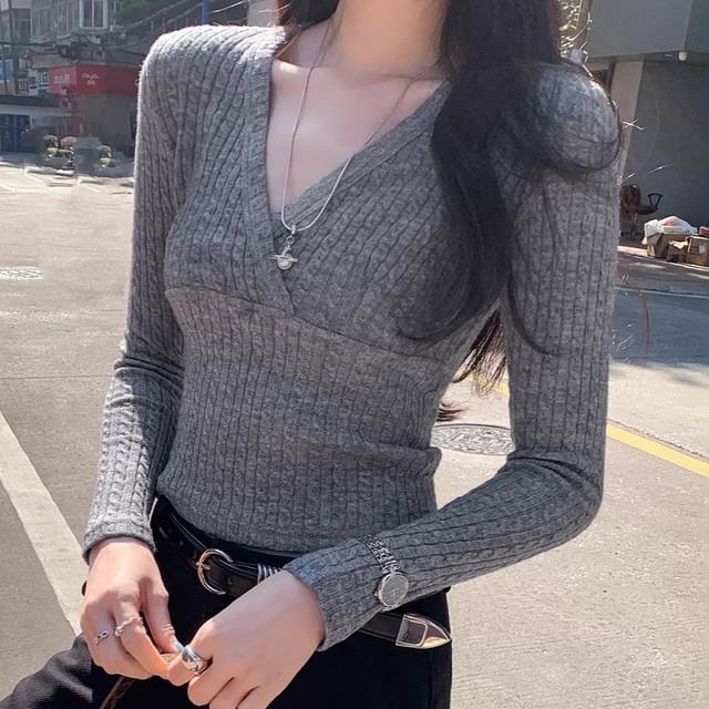Frigga-V-Neck Plain Cable-Knit Sweater