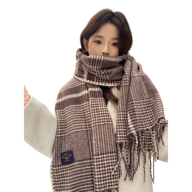 Frior-Plaid Fringe Scarf