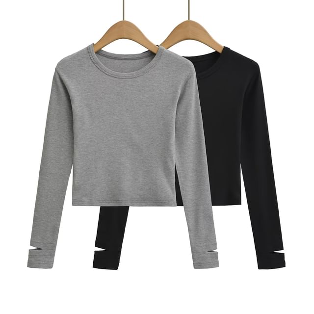 Gangacore-Long-Sleeve Round Neck Plain Crop Tee