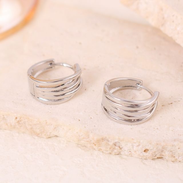 Gaya-Layered Alloy Hoop Earring